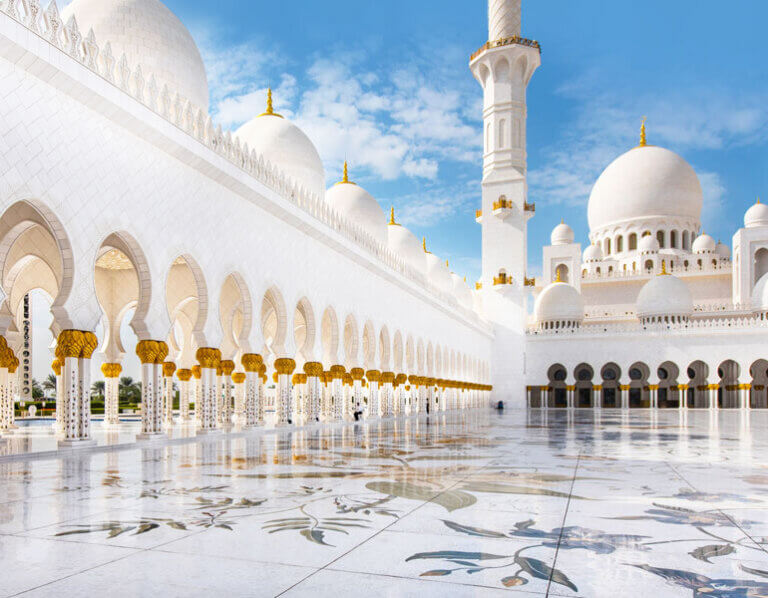 9 Imperative Do’s and Don’ts When Visiting Abu Dhabi for Tourists | The Invisible Tourist